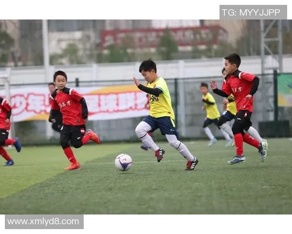 从青涩少年到耀眼明星揭秘足球天才的成功预测之路